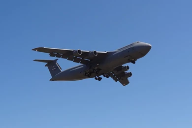 C 5 GALAXY COMING IN WALLPAPER   (