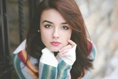 1366x768 Katie Joanne Model Wallpapers