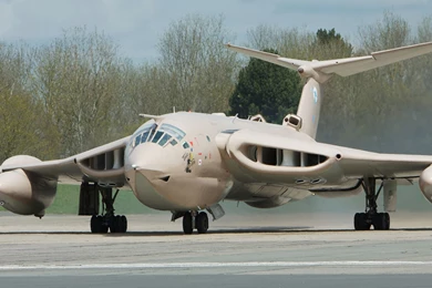 Handley Page HP 80 Victor K2 Wallpapers   Aircraft Wallpapers