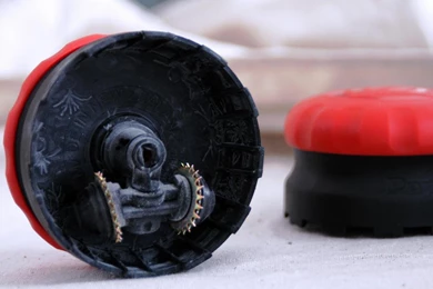 How To Remove Wallpapers Using Solvents Or Steam