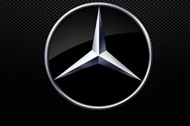 Mercedes Logo 640x1136.jpg