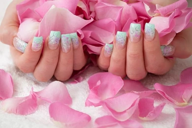 Cute Nail Art Airbrush For Android Wallpapers
