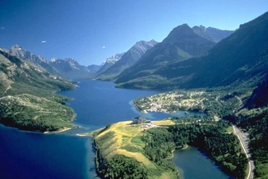 Desktop Wallpapers » Natural Backgrounds » Beautiful Natural Scene ...