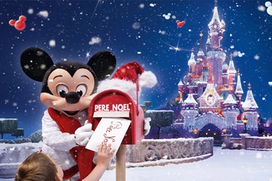 Disney Christmas Wallpaper Backgrounds 2015   Grasscloth Wallpapers