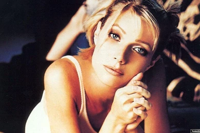 Gwyneth Paltrow Wallpaper 2