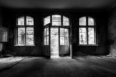 Download Room Grayscale Wallpapers 1366x768