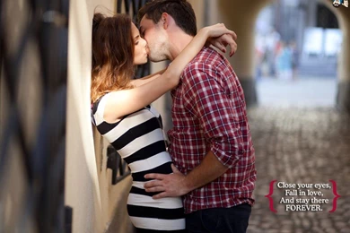 Hot Kiss In Love Wallpapers HD   Design Gab