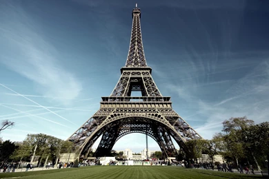 Paris Eiffel Tower Wallpaper HD Widescreen.jpg