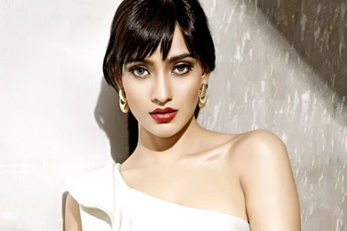 Neha Sharma Beauty Indian Actress HD Wallpapers