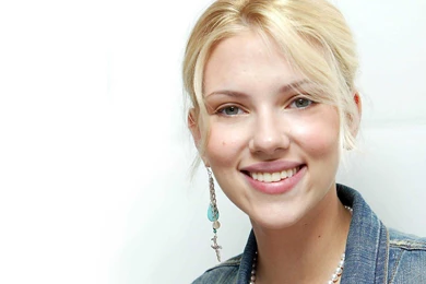 Scarlett Johansson Wallpapers