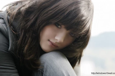 Cute Girls High Definition Backgrounds Free Wallpapers – Windows 10 ...