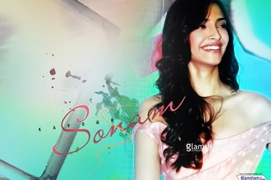 Sonam Kapoor High Resolution Image 53350   Glamsham.