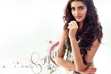 Sonam Kapoor High Resolution Image 56170 Glamsham.