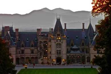 From Captain's Daughter To Army Mom: Autumn At Biltmore!