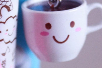 Cute Coffee Cup Beside Pen iPhone 5s Wallpapers Download