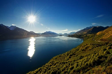 Lake Wakatipu Landscape Wallpapers
