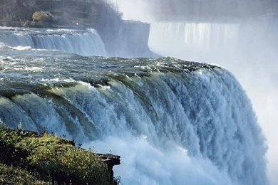 Latest Beautiful Desktop Wallpapers, 2011 Desktop Wallpapers, Pics ...