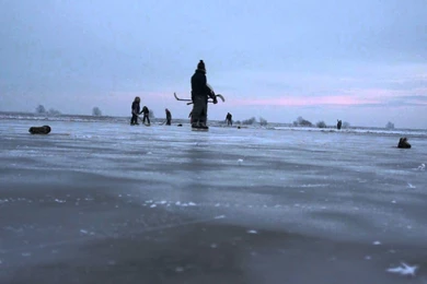 Pond Hockey In Engalnd, UK   Welney Wash Ice Hockey Match   YouTube