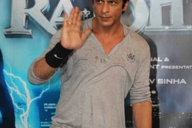 Page 1 Of Shahrukh Khan Unveils Ra.One Theatrical Promo, Shahrukh ...