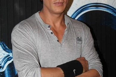 Page 38 Of Shahrukh Khan Unveils Ra.One Theatrical Promo, Shahrukh ...