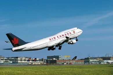 Air_canada_boeing_747.jpg