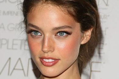 1024x1024 Emily Didonato Wallpapers