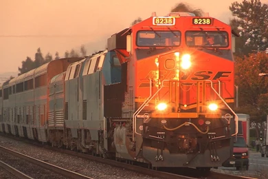 RARE BNSF GEVO Leading Amtrak's Southwest Chief + OTHERS !!! (July ...