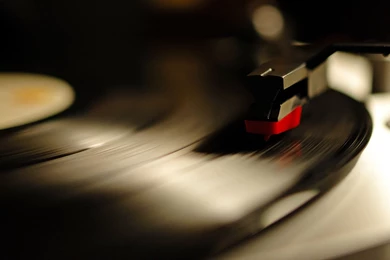 Download DJs Turntable Wallpapers 1280x960