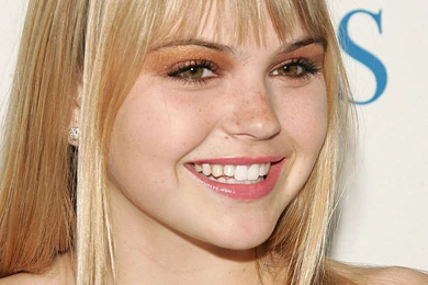 Aimee Wallpapers Aimee Teegarden Wallpapers (4286631) Fanpop