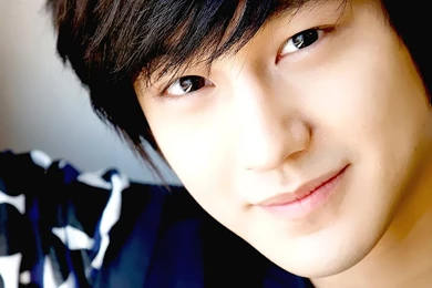 Myprom15e✪: [Wallpaper] Kim Bum