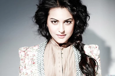 Sonakshi Sinha HD Wallpapers   Hot Photos, Photoshoot In High Quality