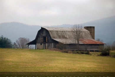 Old Barn   Free Desktop Wallpapers Picture