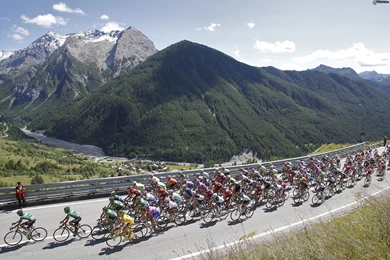 Tour de france, cyclists, hills, mountains, view, road 148555.jpg