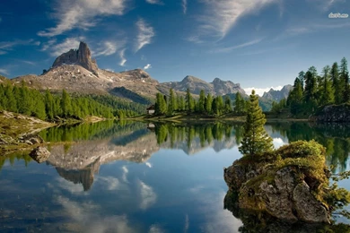 Beautiful Mountain Lake Wallpapers   Nature Wallpapers