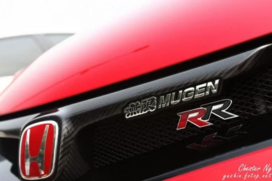 Honda FD2 CIVIC TYPE R + Mugen RR