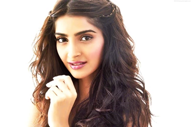 Sonam Kapoor HD Wallpaper Images Pics Latest Photos