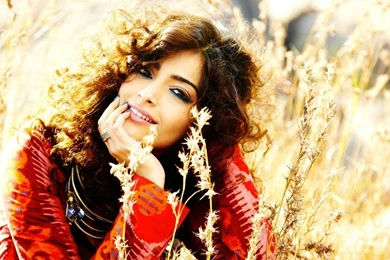 Sonam Kapoor Wallpapers   Page 1 Of 10   Apnatimepass.com