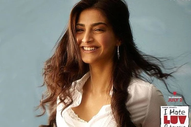 Sonam Kapoor Wallpapers Hd   HD Wallpapers And Pictures