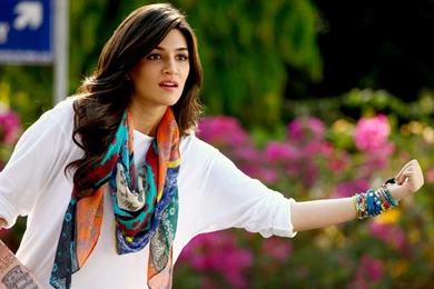 Kriti Sanon Actress Wallpapers For Desktop Free Download