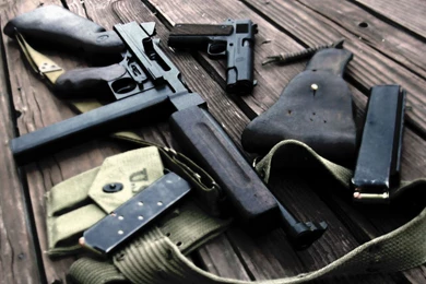 15 Submachine Gun HD Wallpapers
