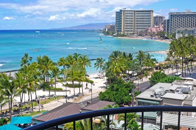 WAIKIKI BEACH HONOLULU OAHU HAWAII WALLPAPER   (