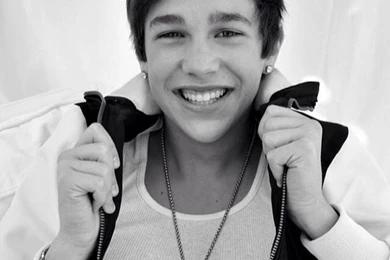 Austin Mahone Wallpapers   Android Apps & Games On Brothersoft.com