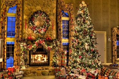 Christmas Tree With Fireplace, Christmas Tree And Fireplace ...