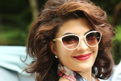 Jacqueline Fernandez 1080p HD Wallpapers