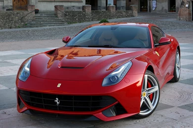 2013 Ferrari F12 Berlinetta Wallpapers