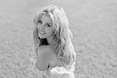 Delta   Delta Goodrem Wallpapers (37266070)   Fanpop