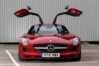 Red Mercedes Benz SLS AMG Wallpapers