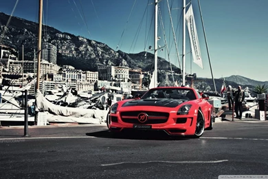 15 Mercedes Benz SLS AMG HD Wallpapers