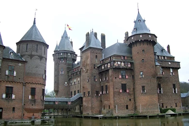 Medieval: Castle Haar Holland Roof Bridge Water Towers Kasteel ...