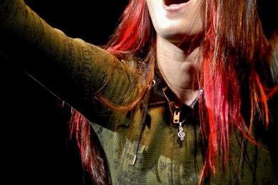 Cassadee Pope Of Hey Monday